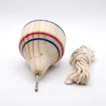 Trompo Chileno Tradicional de Madera - Diseño Tricolor - Imagen 2
